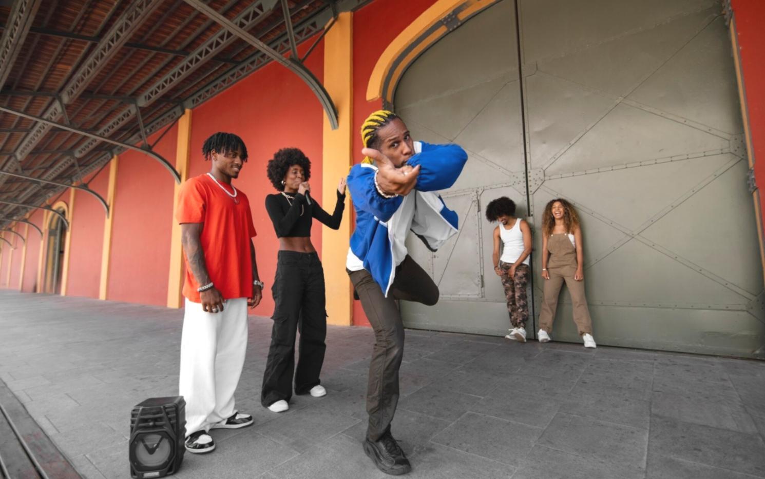 Proceso de desarrollo de personajes en sesión práctica